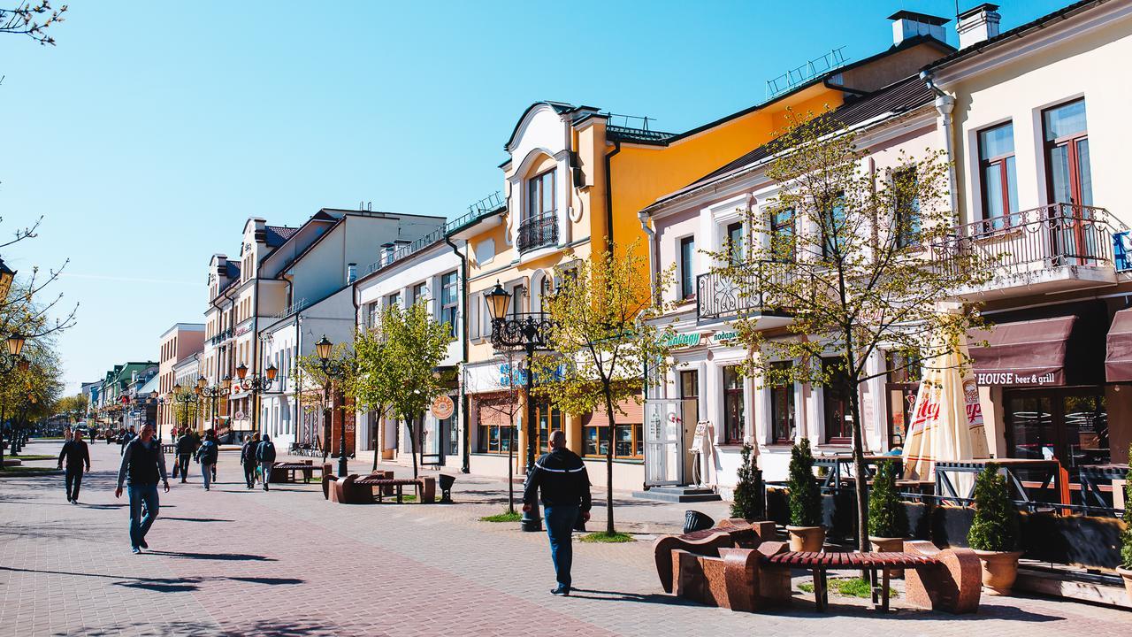 Vladimirskie Apartamenty In Center Of Brześć Zewnętrze zdjęcie